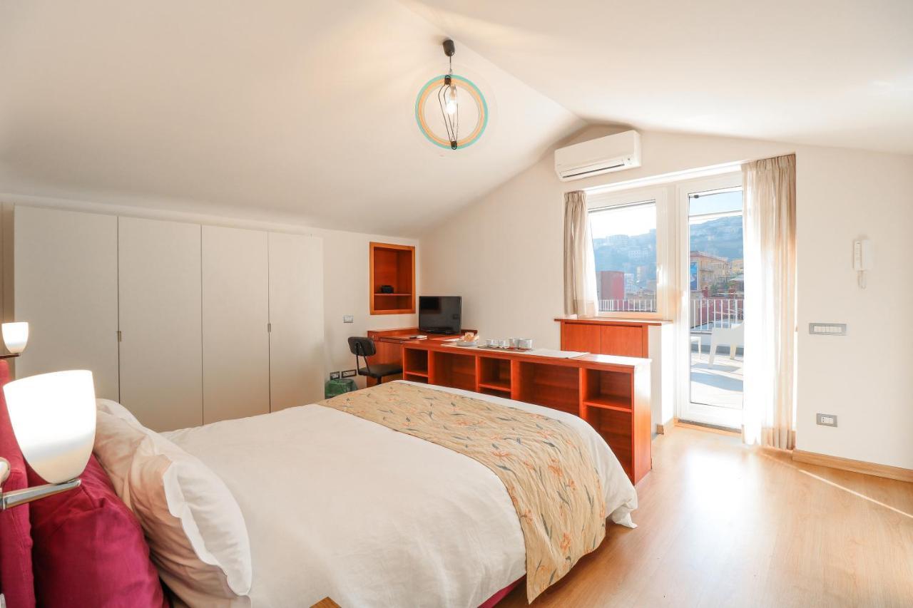Terrazze Del Lungomare Bed & Breakfast Napoli Eksteriør bilde